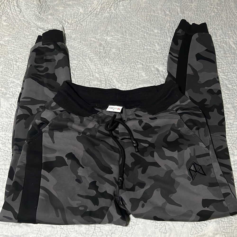 Black Camo joggers